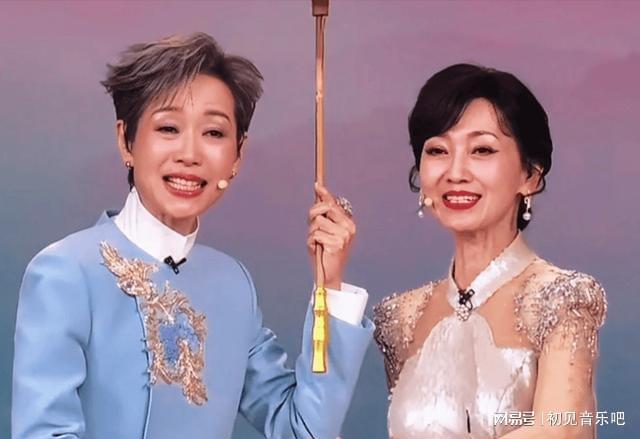 白娘子许仙30年后撒糖竟藏惊天秘密凯发K8旗舰厅AG客服神仙售后！(图4)